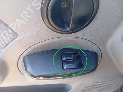 Used Left front window switch CHEVROLET AVEO / KALOS Hatchback (T200) 1.4 (83 hp) 28386663