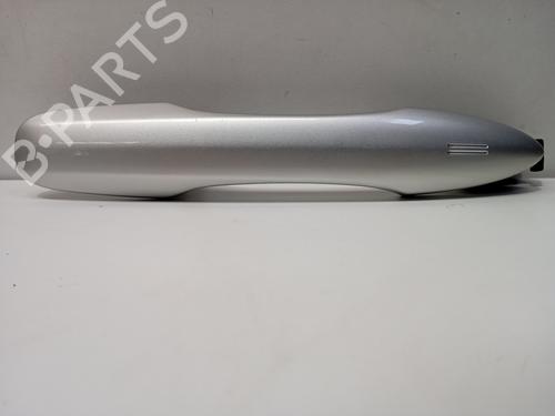 front-right-exterior-door-handle-toyota-corolla-estate-_e21_-2019-34372103 main image