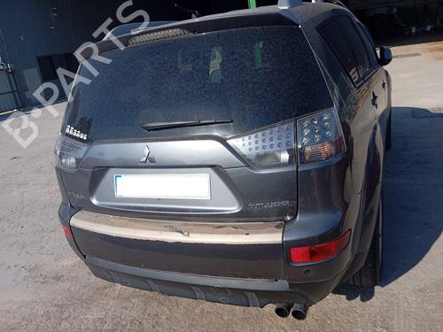 Used Rear bumper MITSUBISHI OUTLANDER II (CW_W) 2.0 DI-D (CW8W) (140 hp) 28501895