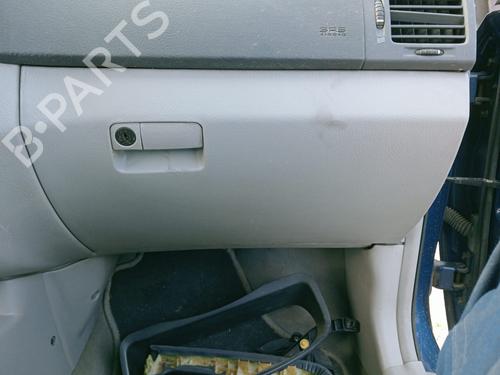 Used Glove box KIA CERATO I Saloon (LD) 2.0 CRDi (112 hp) 21554370