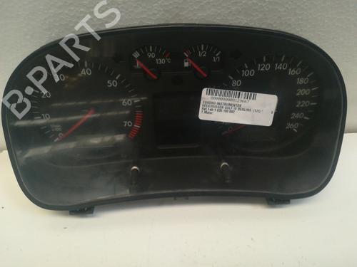 Used Instrument cluster VW GOLF IV (1J1) [1997-2008]  9348305