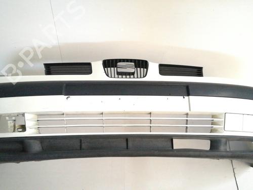 Used Front bumper SEAT CORDOBA (6K1, 6K2) 1.9 TDI (90 hp) 9352122