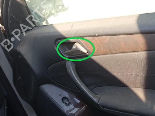 Højre fortil invendig håndtag MERCEDES-BENZ C-CLASS (W203) [2000-2007]  28951573
