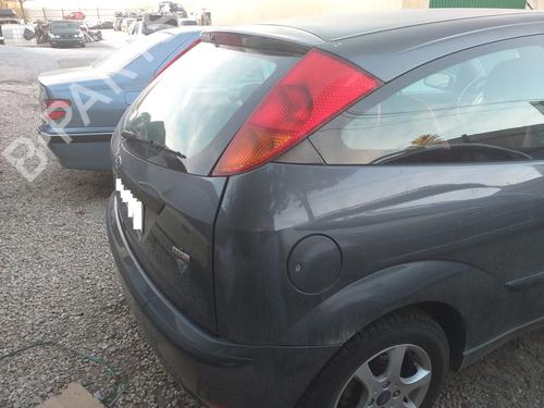 Used Right taillight FORD FOCUS I (DAW, DBW) 1.8 TDCi (100 hp) 17064414