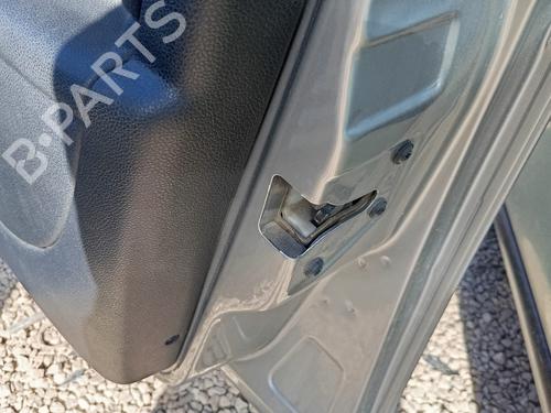 Used Front right lock FORD MONDEO III (B5Y) 2.2 TDCi (155 hp) 29080435