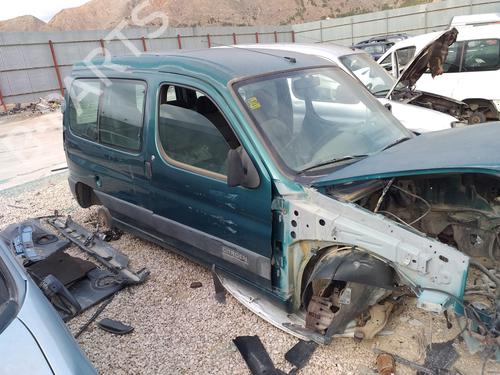 Front bumper CITROËN BERLINGO / BERLINGO FIRST MPV (MF_, GJK_, GFK_) 1.9 D (MFWJZ) | BP9358124C7 