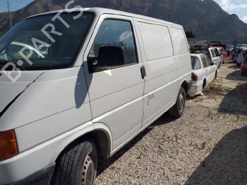 Left taillight VW TRANSPORTER T4 Van (70A, 70H, 7DA, 7DH)  | BP9356722C34 