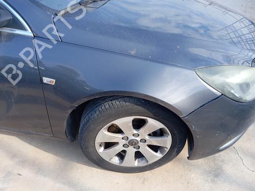 Used Right front fenders OPEL INSIGNIA A Sports Tourer (G09) [2008-2017]  31589366