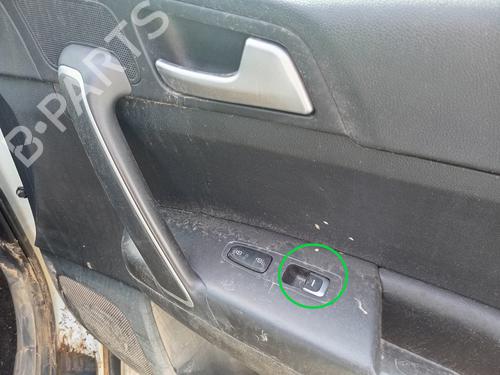 Used Right front window switch KIA SPORTAGE IV (QL, QLE) 1.7 CRDi (116 hp) 25122104