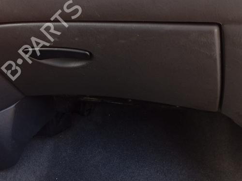 Handskerum FORD FOCUS I (DAW, DBW) 1.6 16V (100 hp) 26979394