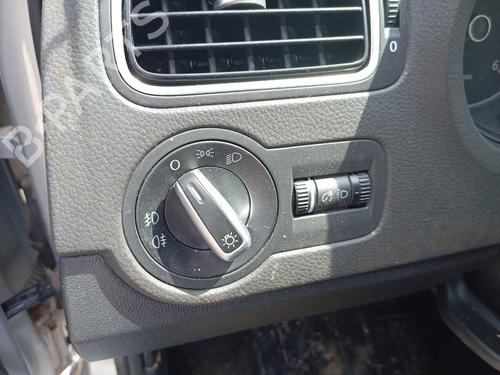 Used Headlight switch VW POLO V (6R1, 6C1) [2009-2022]  28425457