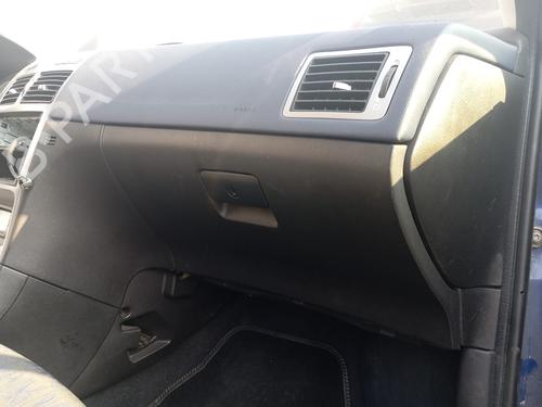 Used Glove box PEUGEOT 307 (3A/C) 1.6 16V (109 hp) 24036226
