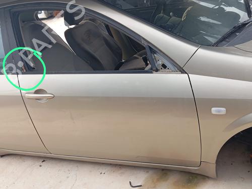 Used Right front door NISSAN PRIMERA (P12) 2.2 Di (126 hp) 16237946
