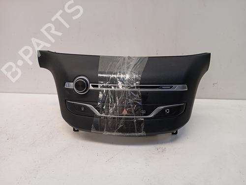 Used Radio Radio 36490235 36490235