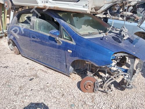 Used Left front fenders FIAT GRANDE PUNTO (199_) 1.3 D Multijet (199.AXD11, 199.AXD1A, 199.AXD1B,... (90 hp) 12279284