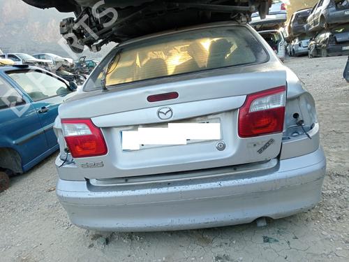 Feu de coffre droit MAZDA 626 V Hatchback (GF) 2.0 DITD (GFFP) (90 hp) 12278917