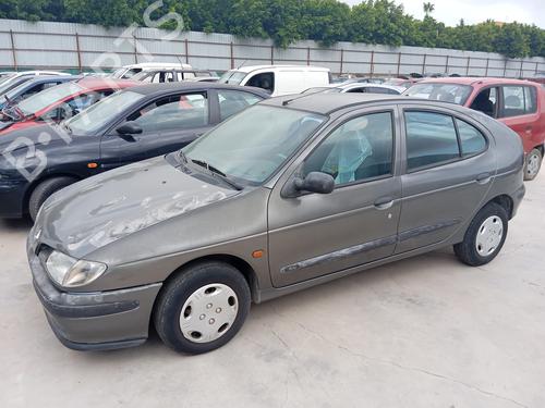 Engine control unit (ECU) RENAULT MEGANE I (BA0/1_) 1.4 e (BA0E, BA0V) | BP21043513M57