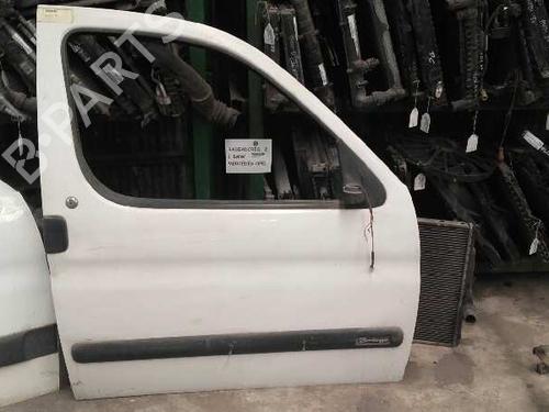 Used Right front door CITROËN BERLINGO / BERLINGO FIRST MPV (MF_, GJK_, GFK_) [1996-2025]  9350590