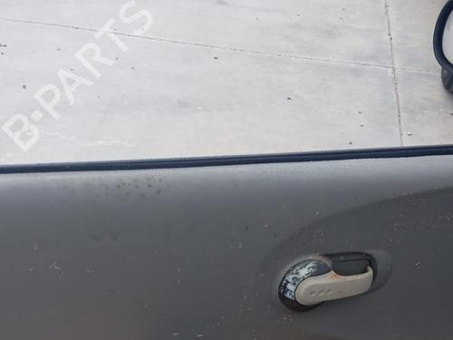 Venstre fortil invendig håndtag NISSAN MICRA III (K12) 1.2 16V (65 hp) 23271871