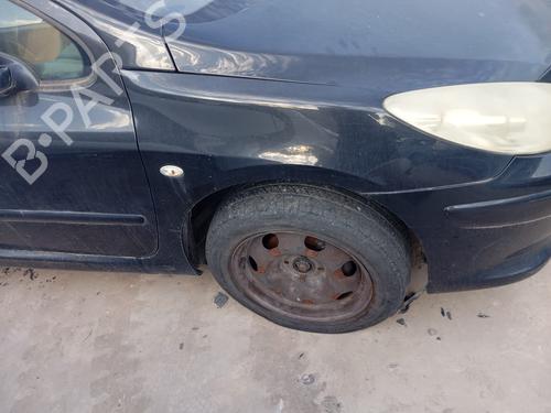 Used Right front fenders PEUGEOT 307 (3A/C) [2000-2012]  30640443