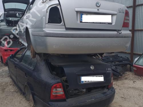 Forskærm Højre SKODA OCTAVIA I (1U2) 1.9 TDI | BP16232364C42 