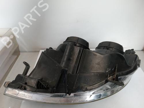 Right headlight PEUGEOT 307 (3A/C) 2.0 HDi 110 | BP30444634C29 