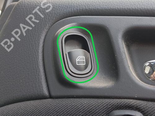 Used Right rear window switch MERCEDES-BENZ C-CLASS (W203) C 220 CDI (203.008) (150 hp) 12290544