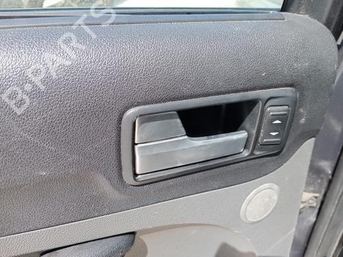 Venstre bak invendig håndtak FORD FOCUS II Saloon (DB_, FCH, DH) 2.0 TDCi (136 hp) 22635957