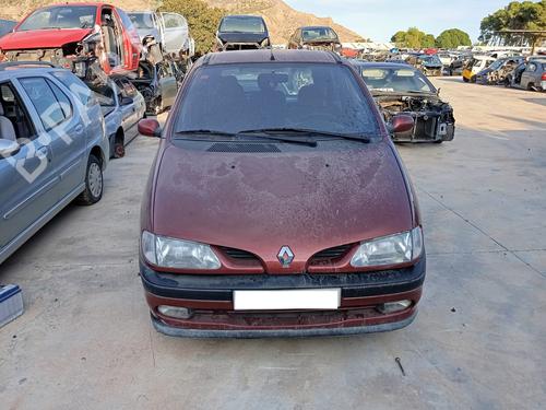 Optica direita RENAULT MEGANE Scenic (JA0/1_) 1.9 D (JA0J) (64 hp) 24800991