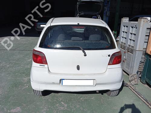 Høyre baklys TOYOTA YARIS (_P1_) 1.3 (SCP12_, SCP13_, SCP12R, SCP13R) (87 hp) 18743484
