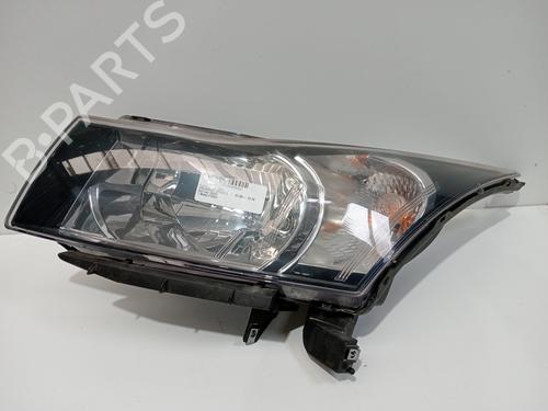 Used Left headlight CHEVROLET CRUZE (J300) 1.6 (124 hp) 16569594