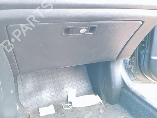 Used Glove box HONDA CIVIC VI Fastback (MA, MB) 1.5 16V (MB3) (114 hp) 16230050