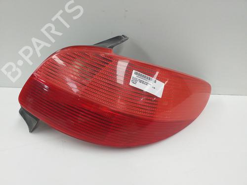 Used Right taillight PEUGEOT 206 Hatchback (2A/C) [1998-2012]  9346771
