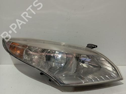 Phare droit RENAULT MEGANE III Hatchback (BZ0/1_, B3_) 1.5 dCi (BZ09, BZ0D, BZ1W, BZ29, BZ14) (110 hp) 31988222