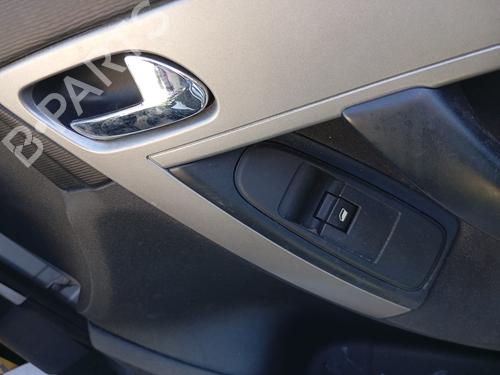 Used Front right interior door handle CITROËN C4 Grand Picasso I (UA_) 1.6 HDi 110 (112 hp) 22216897