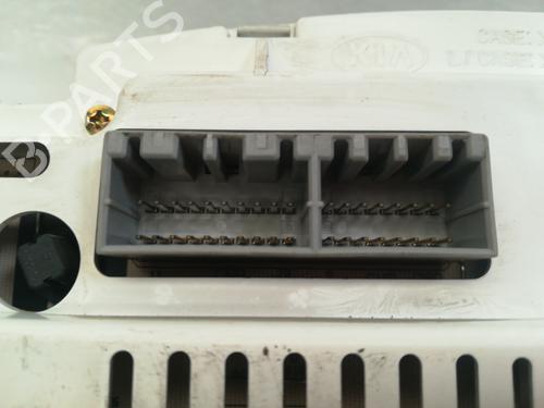 Instrument cluster KIA CERATO I Saloon (LD) 1.5 CRDi | BP9355808C47 