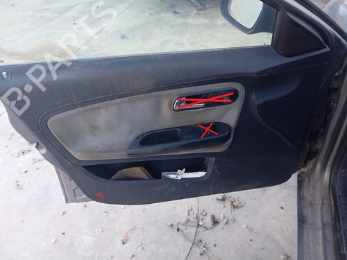 Venstre frontpanel SEAT IBIZA III (6L1) 1.2 (64 hp) 27592261
