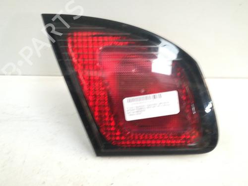 Venstre baklys, luke NISSAN PRIMERA Hatchback (P11) 1.6 16V (106 hp) 9361876