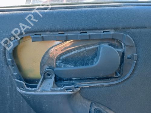 Høyre foran invendig håndtak OPEL CORSA C (X01) 1.2 (F08, F68) (75 hp) 16237820