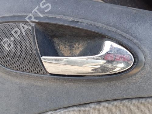 Used Front left interior door handle SEAT LEON (1P1) [2005-2013]  16234671