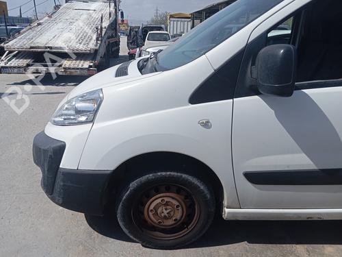 Used Left front fenders PEUGEOT EXPERT Van (VF3A_, VF3U_, VF3X_) [2007-2026]  32289025