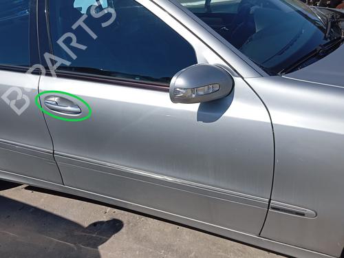 Used Front right exterior door handle MERCEDES-BENZ E-CLASS (W211) E 270 CDI (211.016) (177 hp) 26331600