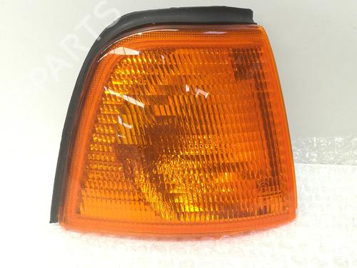Used Right front indicator AUDI 90 B3 (893, 894, 8A2) [1987-1991]  15663074