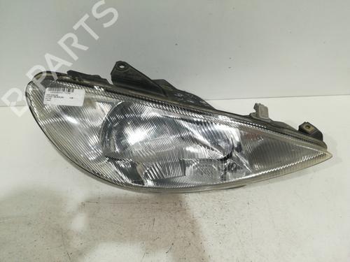 Used Right headlight PEUGEOT 206 Hatchback (2A/C) [1998-2012]  9354777
