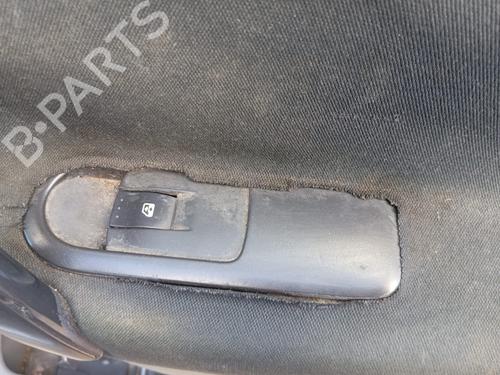 Used Right front window switch RENAULT SCÉNIC II (JM0/1_) [2003-2010]  25862908