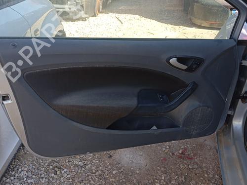 Used Left front window switch SEAT IBIZA IV SC (6J1, 6P5) [2008-2018]  12285594