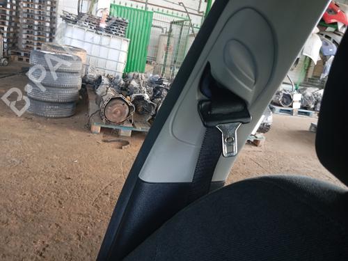 Used Front right seatbelt FORD FIESTA V (JH_, JD_) 1.4 16V (80 hp) 25493637