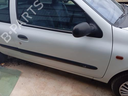 Used Right front door RENAULT CLIO II (BB_, CB_) 1.2 (BB0A, BB0F, BB10, BB1K, BB28, BB2D, BB2H, CB0A,... (58 hp) 21286717