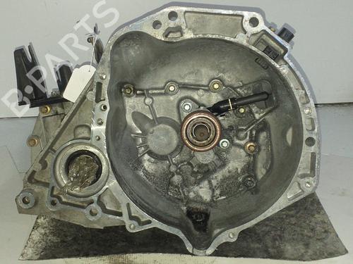 Used Gearbox NISSAN MICRA III (K12) 1.2 16V (80 hp) 9358265