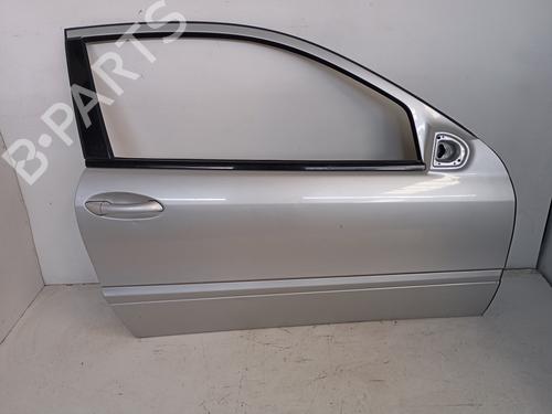 Used Right front door Right front door MERCEDES-BENZ C-CLASS Coupe (CL203) C 220 CDI (203.706) (143 hp) 25903254 25903254